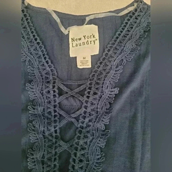 Top - Picture 3 of 7